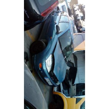 ford focus berlina (cak) del año 2000