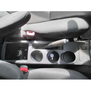 toyota corolla verso (r1) del año 2005