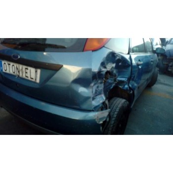 ford focus berlina (cak) del año 2000