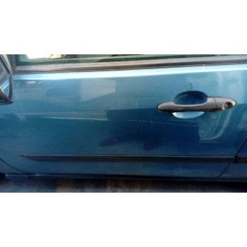 ford focus berlina (cak) del año 2000