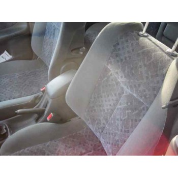 mazda 323 berlina f/s (bj) del año 1998