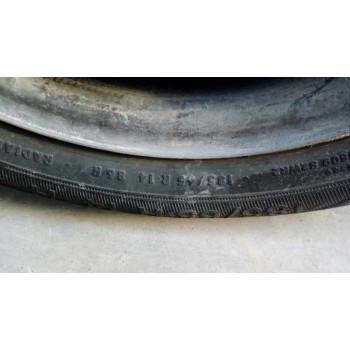 ford focus berlina (cak) del año 2000