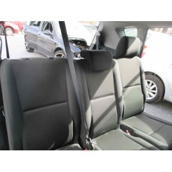 toyota corolla verso (r1) del año 2005