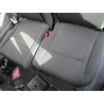 toyota corolla verso (r1) del año 2005