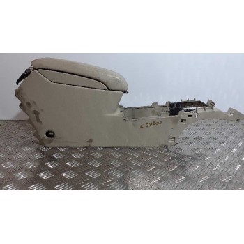 Recambio de apoyabrazos central para subaru legacy lim. b14 limited referencia OEM IAM 92174AJ000 GRIS CLARO 