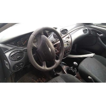 ford focus berlina (cak) del año 1999
