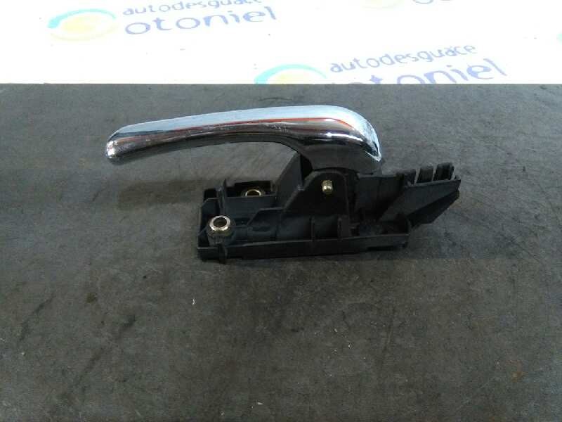 Recambio de maneta interior trasera izquierda para alfa romeo 166 2.4 jtd referencia OEM IAM   