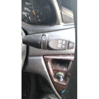 ford focus berlina (cak) del año 1999