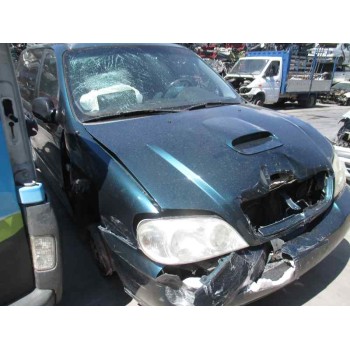 kia carnival ii del año 2002