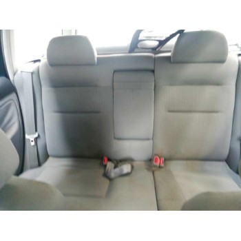 volkswagen passat variant (3b6) del año 2001