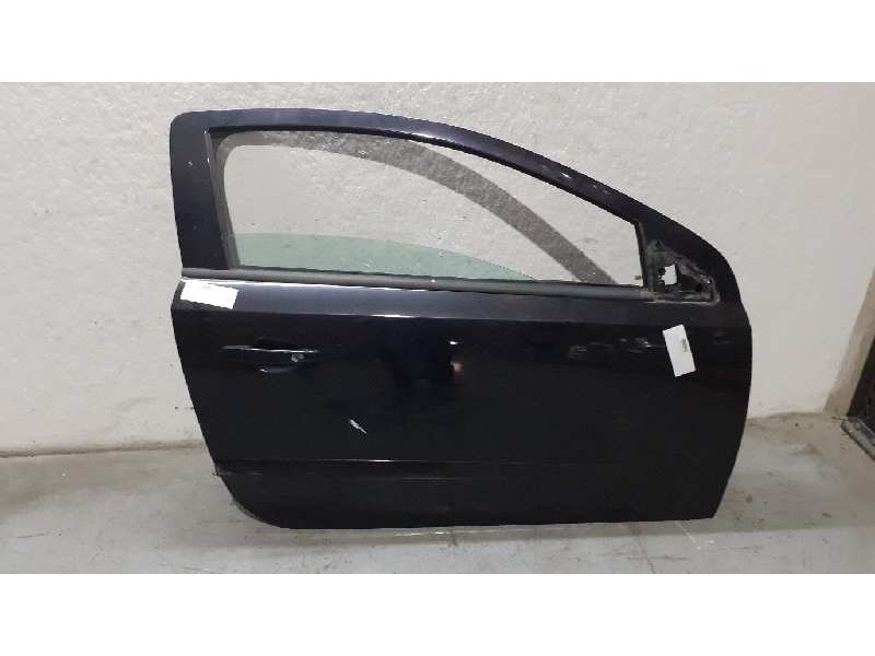 Recambio de puerta delantera derecha para opel astra gtc cosmo referencia OEM IAM  NEGRA 