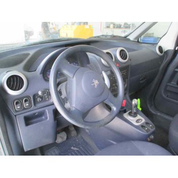 peugeot 1007 del año 2005