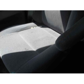 kia carnival ii del año 2002