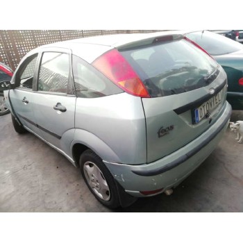 ford focus berlina (cak) del año 2003