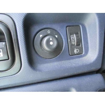 peugeot 1007 del año 2005