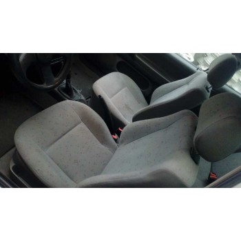 volkswagen polo berlina (6n1) del año 1997