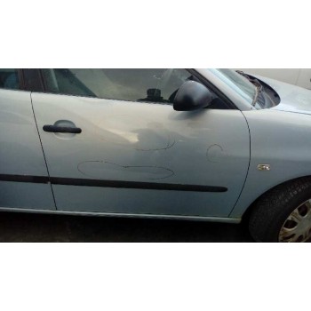 seat ibiza (6l1) del año 2002