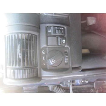 opel corsa b del año 1999