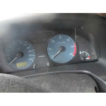 citroën xsara berlina del año 2001