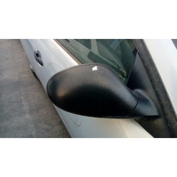 seat ibiza (6l1) del año 2002