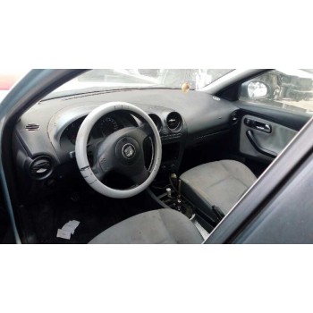 seat ibiza (6l1) del año 2002