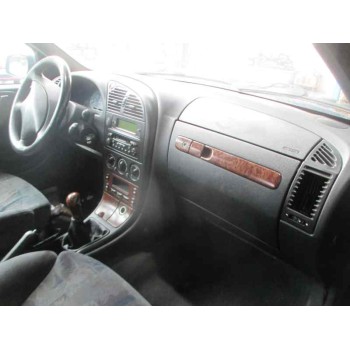 citroën xsara berlina del año 2001