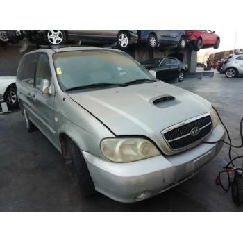 kia carnival ii del año 2003