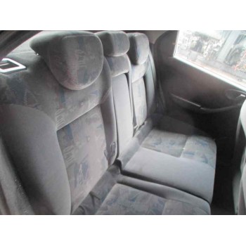 citroën xsara berlina del año 2001