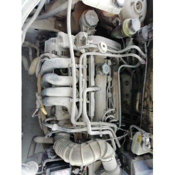 ford focus berlina (cak) del año 2000