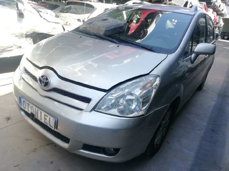 TOYOTA COROLLA VERSO (R1)