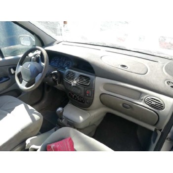 renault scenic (ja..) del año 2002