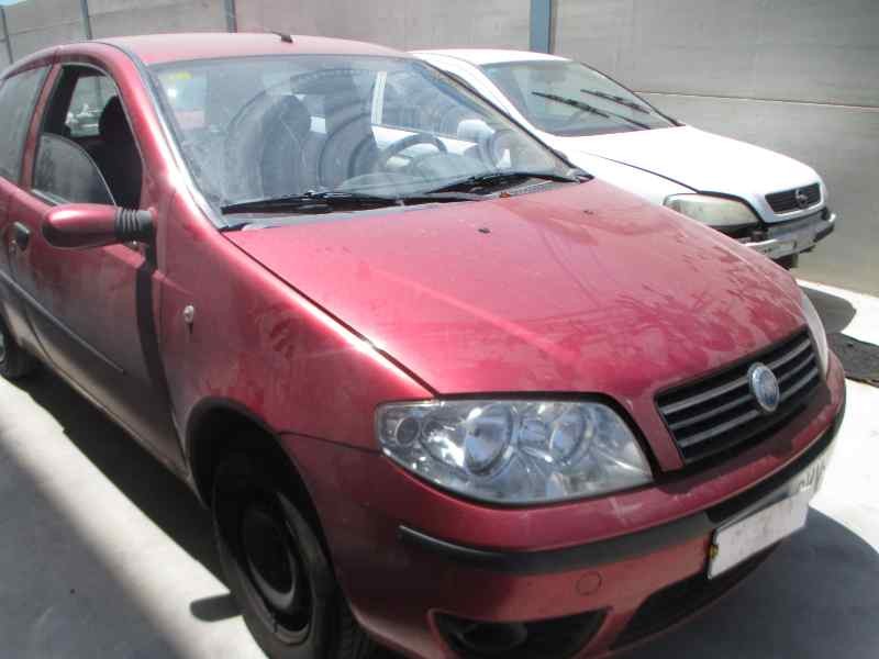 fiat punto berlina (188) del año 2004
