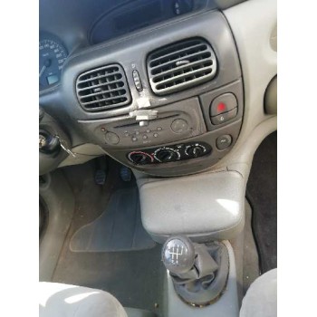 renault scenic (ja..) del año 2002