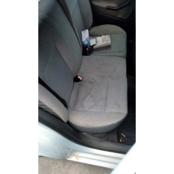 seat ibiza (6l1) del año 2002
