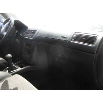 volkswagen golf iv berlina (1j1) del año 1999