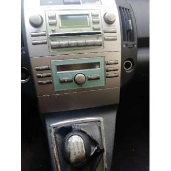 toyota corolla verso (r1) del año 2007