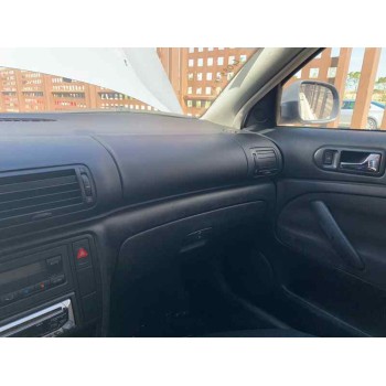 volkswagen passat berlina (3b3) del año 2003