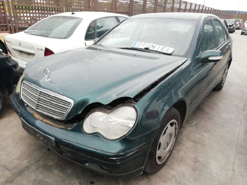 MERCEDES-BENZ CLASE C (W203) BERLINA