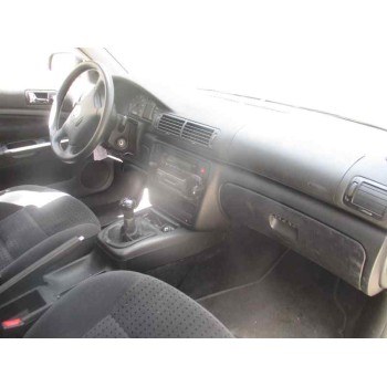 volkswagen passat berlina (3b2) del año 1999