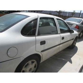 opel vectra b berlina del año 1998