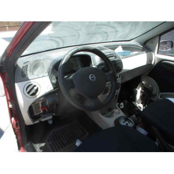 fiat punto berlina (188) del año 2004