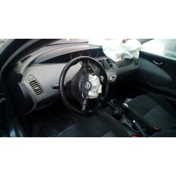 nissan primera berlina (p12) del año 2002