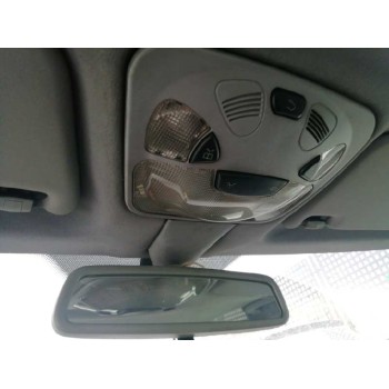 mercedes-benz clase c (w203) berlina del año 2001