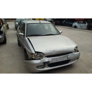FORD ESCORT BERLINA/TURNIER