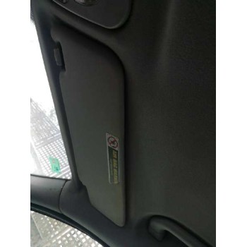 mercedes-benz clase c (w203) berlina del año 2001