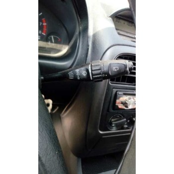 mitsubishi carisma berlina 5 (da0) del año 2002