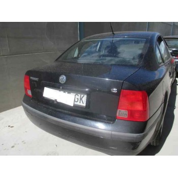 volkswagen passat berlina (3b2) del año 1999