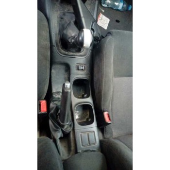 nissan primera berlina (p12) del año 2002