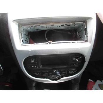 peugeot 206 berlina del año 2003