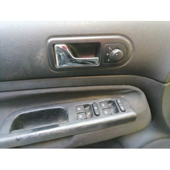 volkswagen golf iv berlina (1j1) del año 2002